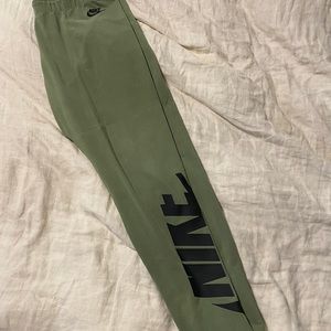 Nike yoga pants